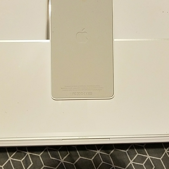 iPad Keyboard Dock - Picture 4 of 4